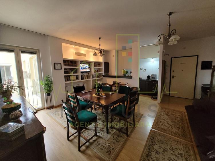 Et. 3. Bloc 2012. Parcare acoperita. 5 min de centru. Se poate prelua cu chirias - 1