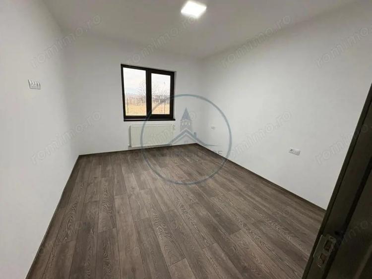 Casa de vanzare 143 mp, teren 700 mp Zona Aerodrom - 9