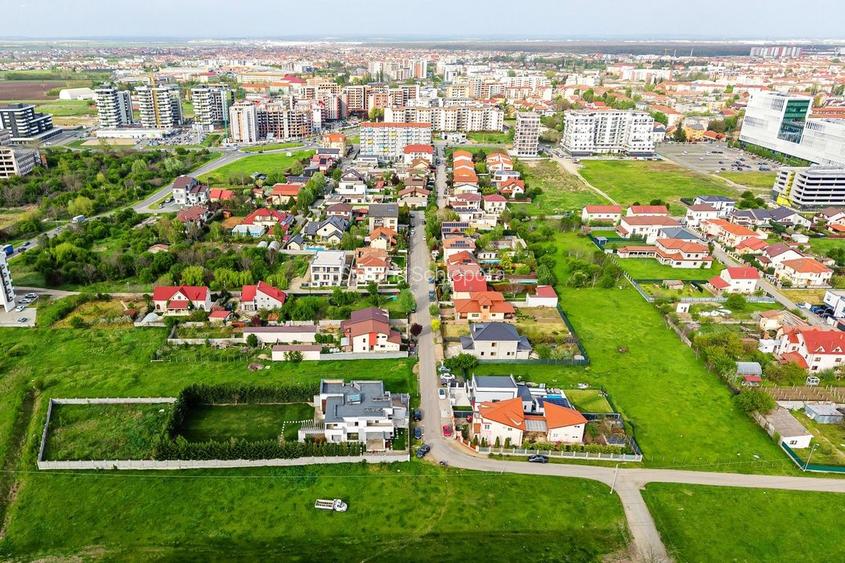 Teren intravilan zona Torontalului