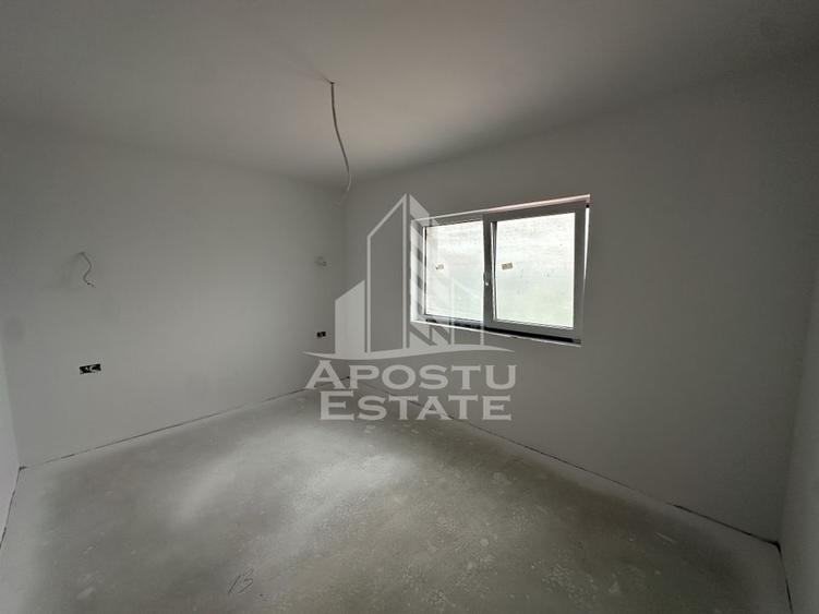 Duplex cu 5 camere si 2 bai, despartit prin camera tehnica in Ghiroda. - 18