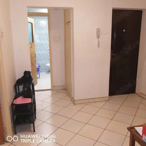 Vanzare Apartament 4 camere Crangasi - 2