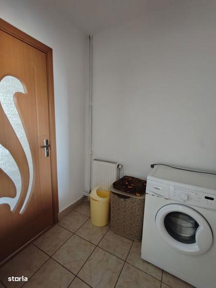 Apartament cu 2 camere semidecomandat în Trivale