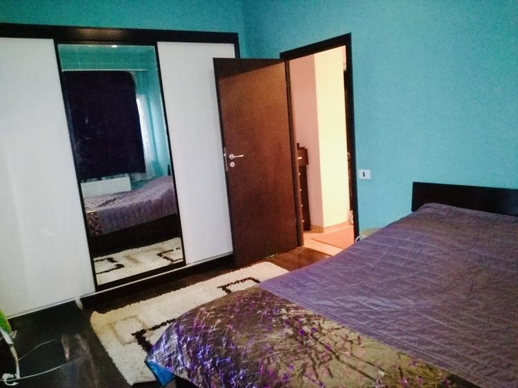 Apartament cu 3 camere decomandat, mobilat în Chiajna