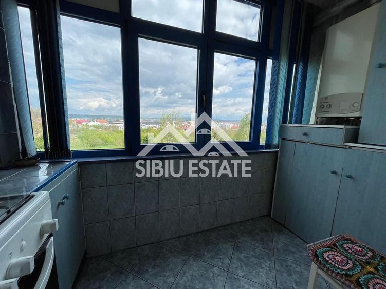 Apartament cu 2 camere decomandat, mobilat în Vasile Aaron