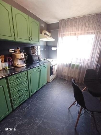 Apartament cu 3 camere decomandat în Burdujeni