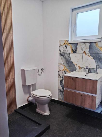 Apartament cu 2 camere decomandat în Nufărul