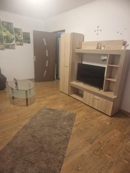 Garsonieră decomandată, mobilată în Dristor