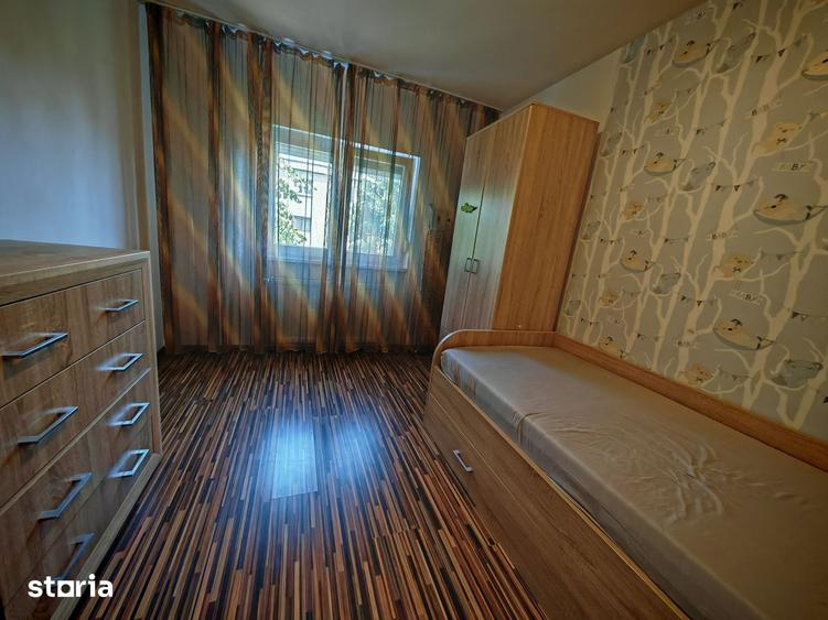 Apartament cu 3 camere decomandat în Micălaca