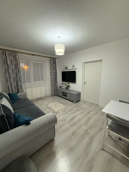 Apartament cu 2 camere nedecomandat în Central