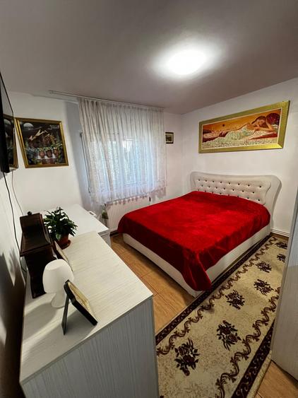 Apartament cu 2 camere semidecomandat, mobilat în Dacia