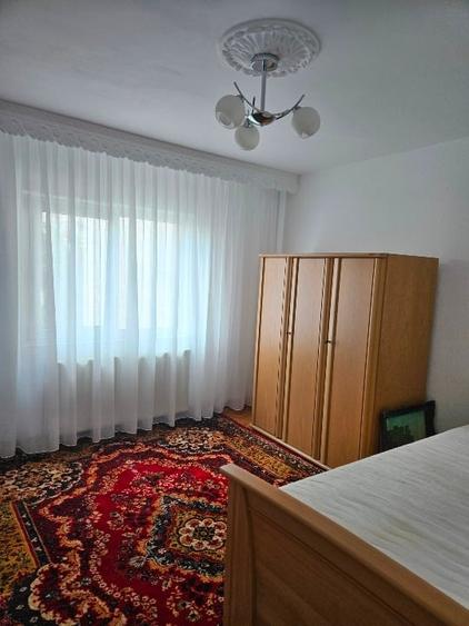 Apartament cu 2 camere decomandat, mobilat în Între Lacuri