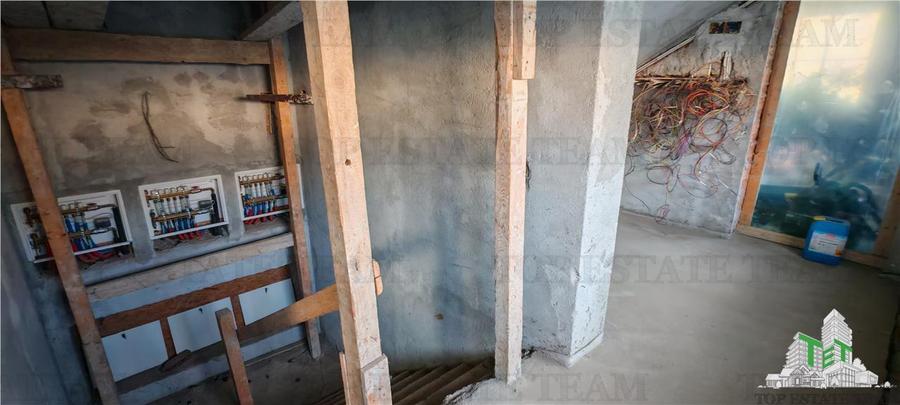 Vila somptuoasa, 10 + camere, S+P+1, 1100mp utili, cu toate utilitatile, in  sec - 27