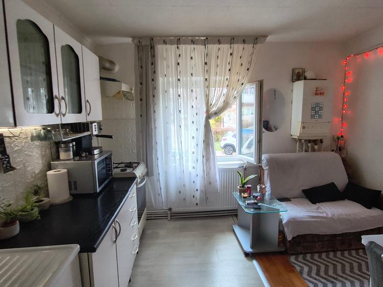 2 decomandate, nord, 58 metri utili - 1