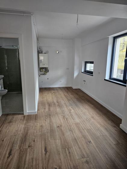 Garsoniera 36 M2 Et.1 Grand Arena Berceni - 4