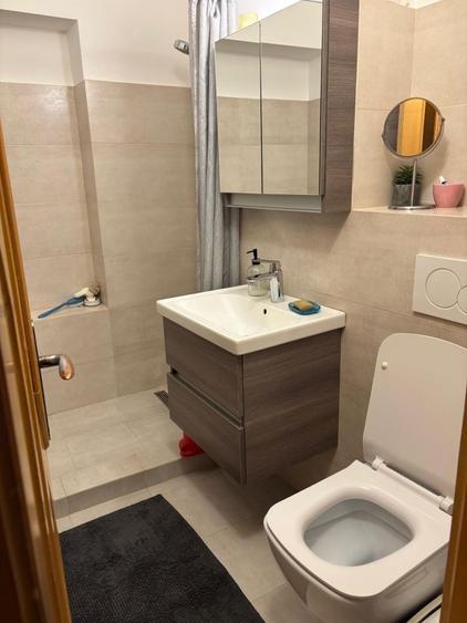 Apartament spatios 3 camere, 101 mp, CUG etaj intermediar, la bulevard - 7