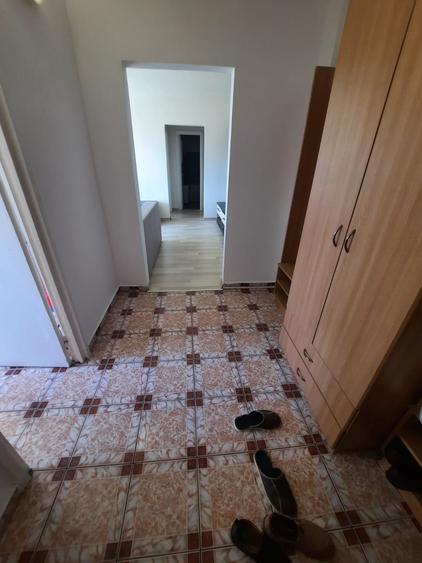 Apartament cu 3 camere, decomandat, etaj 5/10, zona Alexandru cel Bun - 4