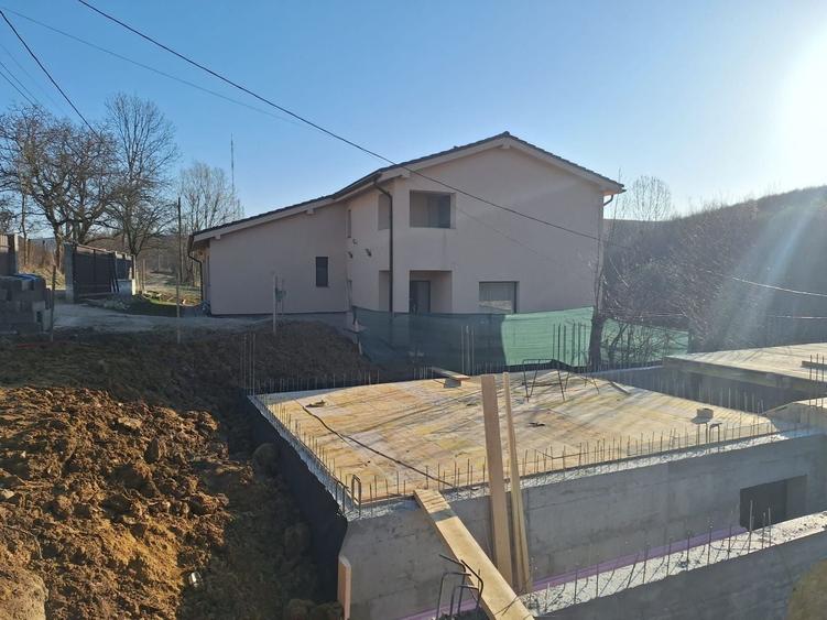 0% Comision Casa 5 camere Feleacu cu 900 mp teren si piscina - 3