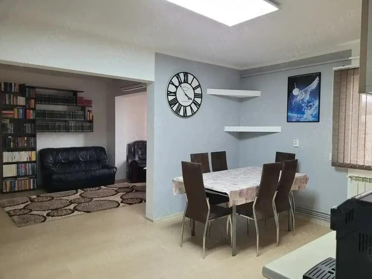 Inchiriez apartament 3 camere Bd. Bucure?ti zona Center , mobilat ?i utilat - 2