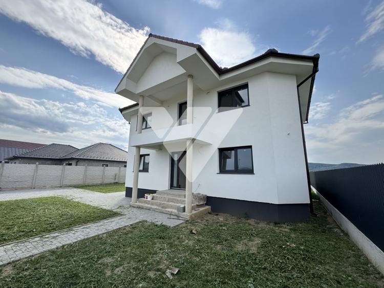 Casa individuala noua 5 camere, teren 550 mp in Cristian Sibiu - 1