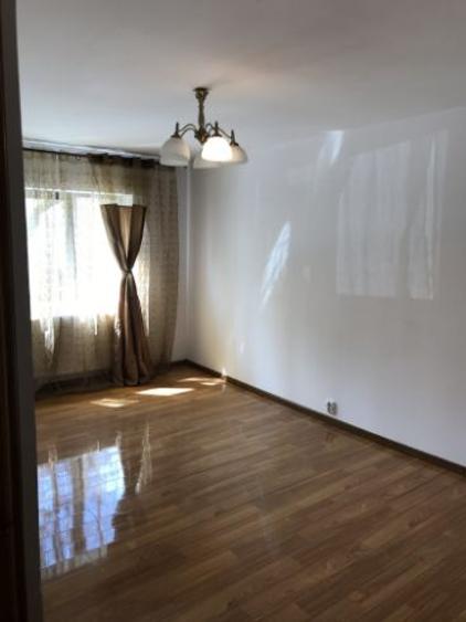 Apartament 3 camere decomandat – 65 mp – Zona 9 Mai, str. Săvinești – Târgu Jiu - 2
