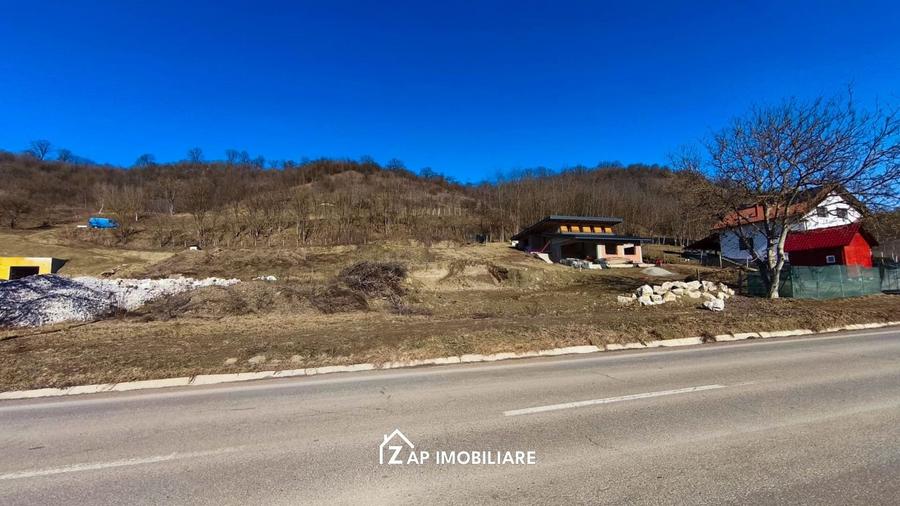 Casa Moderna - parcele 700 mp - 1000 mp cu garaj inclus - 4