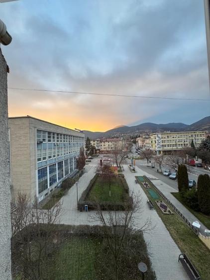 Apartament 3 camere ultracentral - 2