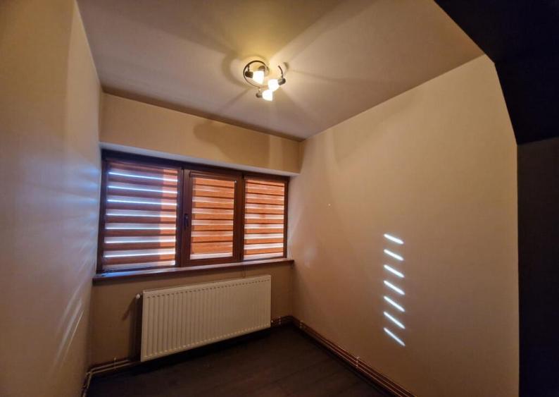 Apartament 3 camere, Targu Jiu - Bld. Republicii - 7