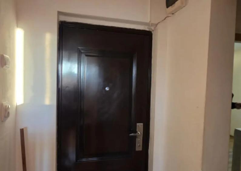 Apartament 3 camere Centru Valenii de Munte | Cartier m - 5