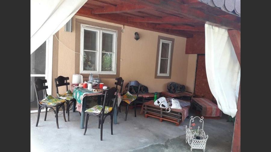 Villa for sale, 2 Apartments, 220mp, Ineu - 4