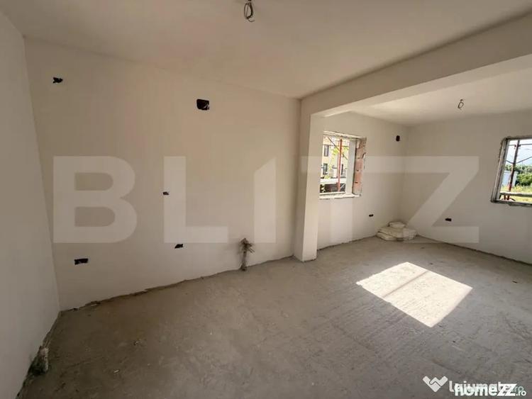 Casă cu 4 camere cu Teren 252 Mp în Central