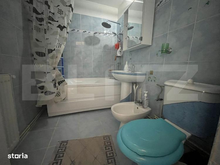 Apartament 3 camere, 64 mp, zona Micro 12 - 1