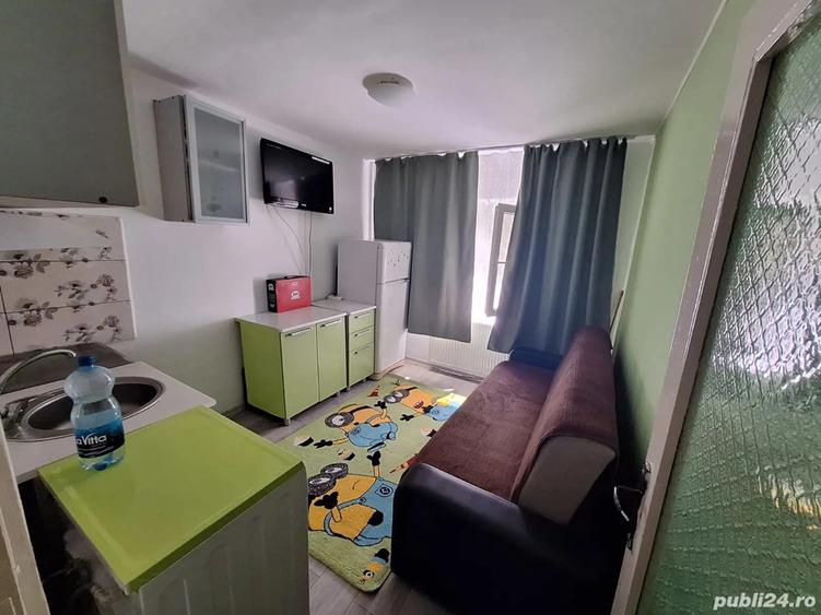 Inchiriez apartament o camera - 5