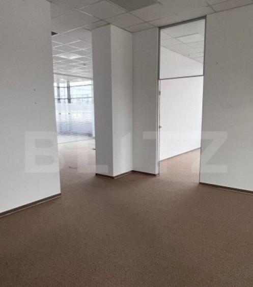 Spatiu de birouri modern, 6 incaperi, 202 mp, finisat, zona - 2