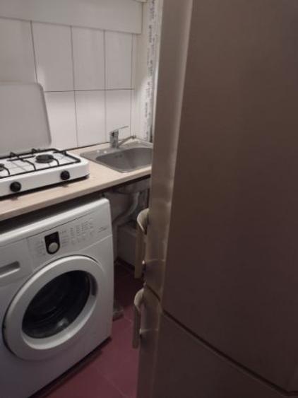 Închiriez garsonieră  - 5