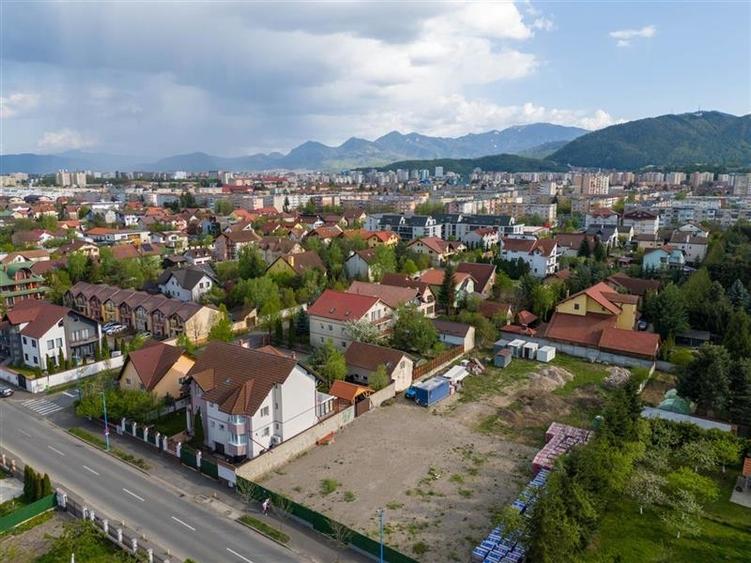 Vanzare Casa zona Tractorul, teren aferent 700 mp - 47