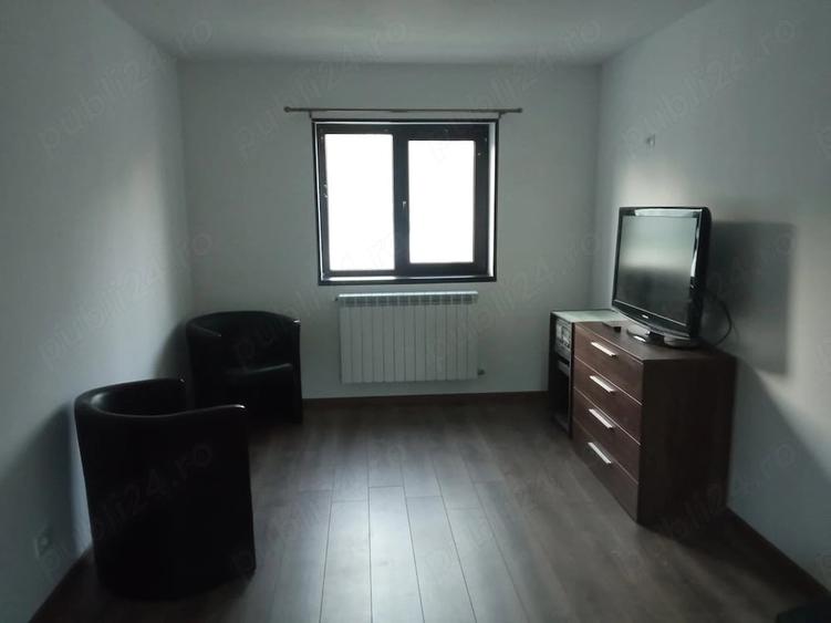 Apartament cu 3 camere decomandat în Dancu