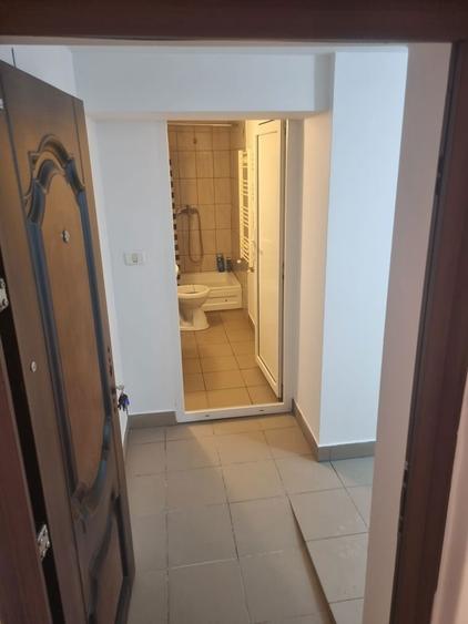 Camera de inchiriat - 3