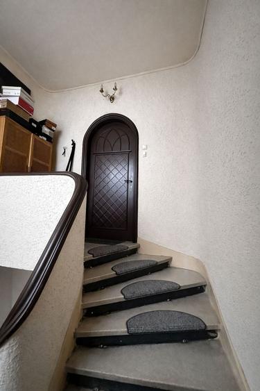 2 proprietăți în 1: apartament cu 4 camere + studio tip hotel la mansardă - 11