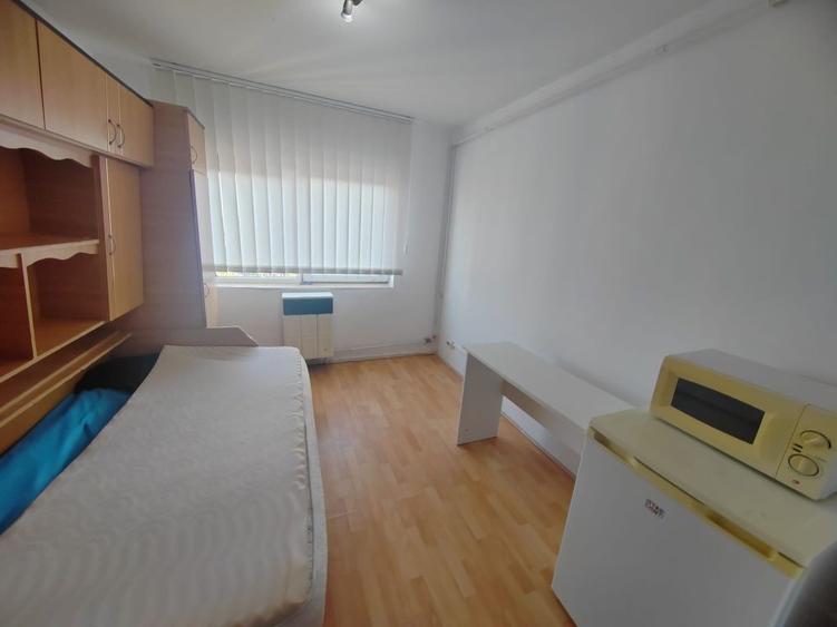 Vand garsoniera situata in Micro 17 Mobilat, utilat. Ideala pentru investitie. - 4