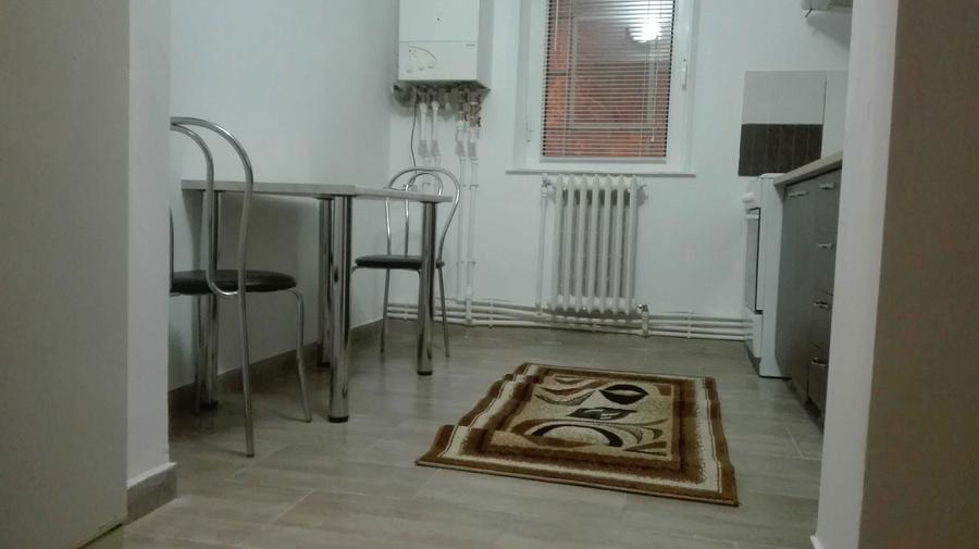 De inchiriat apartament cu doua camere - 1
