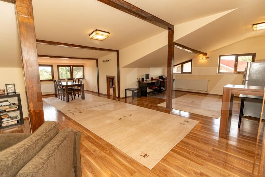 Vila exclusivista, de vanzare, cu 8 camere, 400 mp, zona Peris - 19