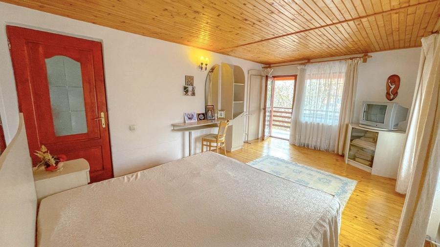 Casa cu garaj si teren de 490 mp in zona de case Bartolomeu-Brasovul Vechi - 7