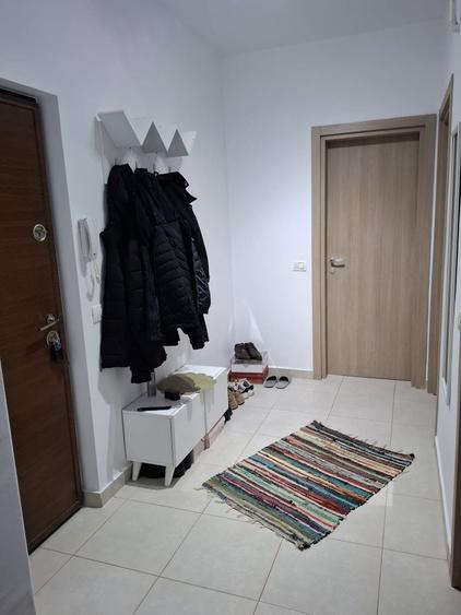 Inchiriez apartament 2 camere - 2