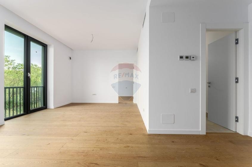 Apartament Amber Forest cu 2 camere, echipat complet, parcare inclusa - 4