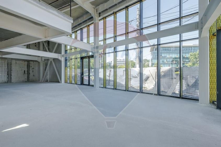 Închiriere spațiu comercial Cotroceni – vitrină 25 m și mezanin - 7