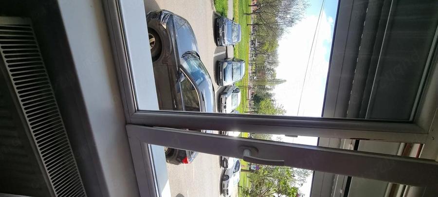 apartament cu doua camere de inchiriat - 2