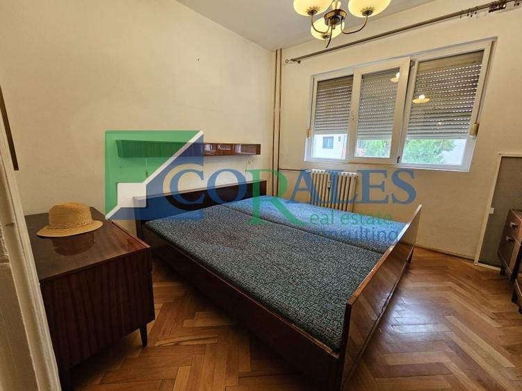 Langa Judetean. Etaj 2. Bloc izolat! - 17