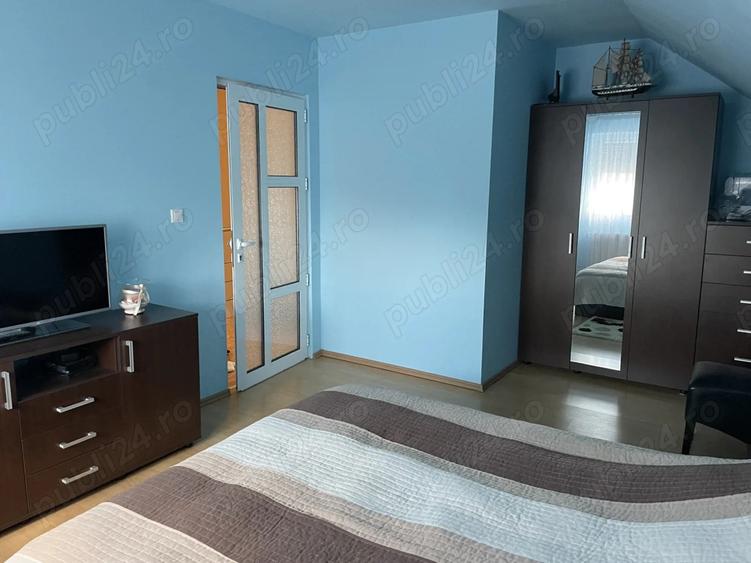 Proprietar - Casa individuala,Mosnita Noua,P+M,teren 719 mp,140mp suprafata utila,5 camere - 8