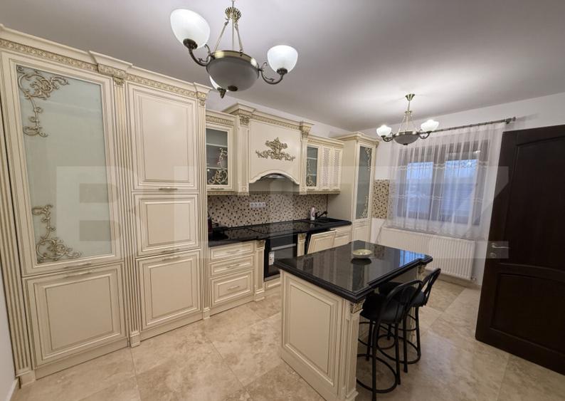 Vila 327 mp, teren 3173 mp, Cobia - 1