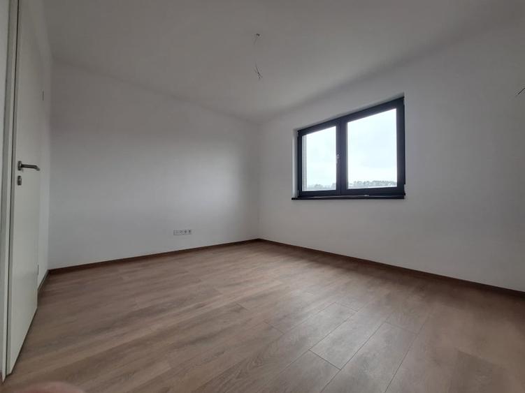 EXCLUSIVITATE! Casa tip duplex,  finisaje premium, curte, 2 locuri de parcare - 5